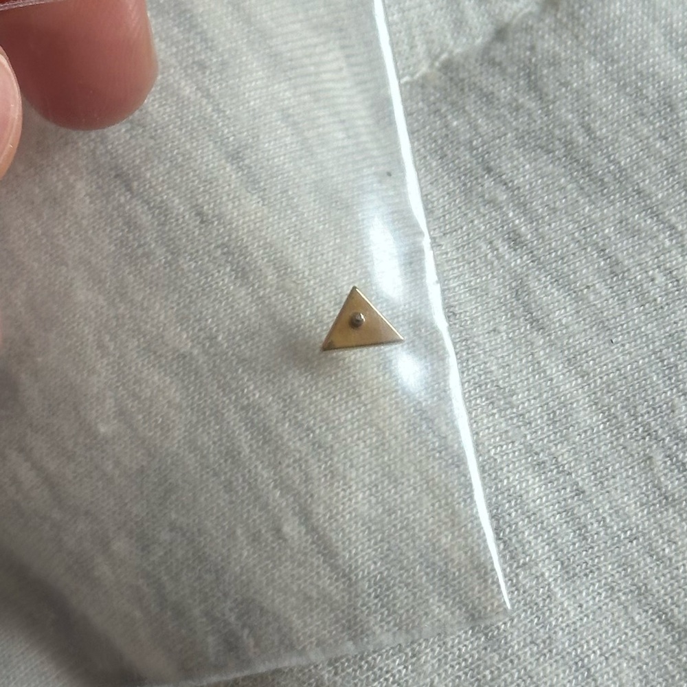 Triangle Harlequin Threaded - Body Vision LA
